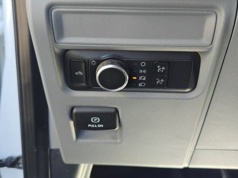 Used 2021 Ford F150 XL w/ Trailer Tow Package image 17