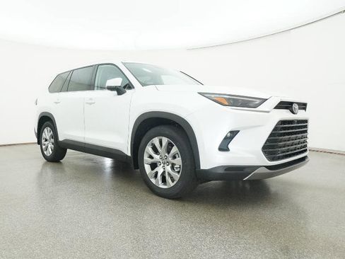 New 2026 Toyota Grand Highlander Limited image 90