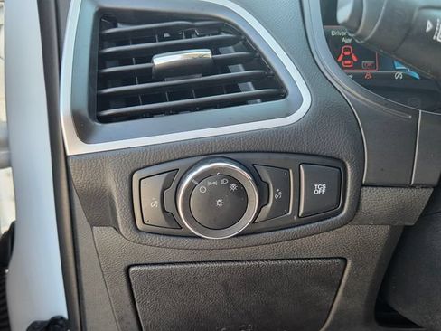 Used 2024 Ford Edge SEL AWD/4WD image 29