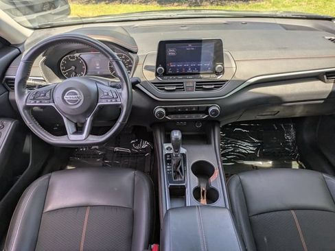 Used 2022 Nissan Altima 2.5 SR FWD image 15