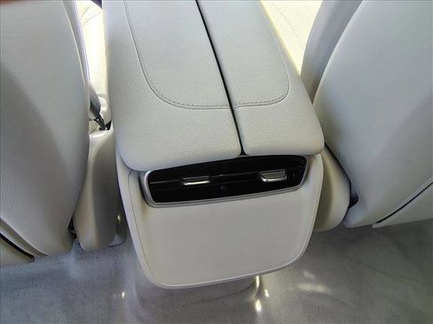 Used 2023 Mercedes-Benz EQE 350+ SUV image 18