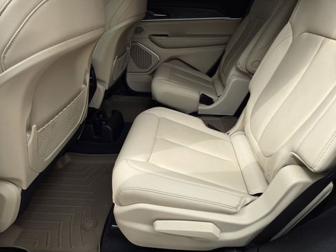 Used 2021 Jeep Grand Cherokee L Limited w/ Trailer Tow Group (B) image 33