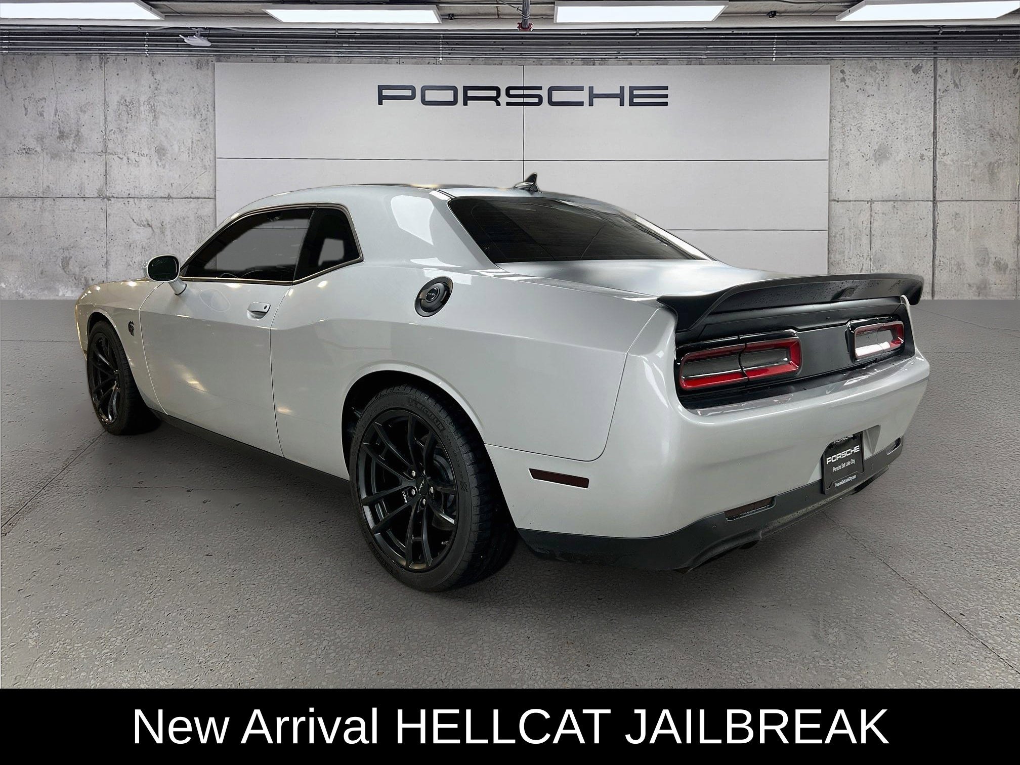Used 2023 Dodge Challenger SRT Hellcat RWD image 3