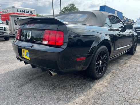Used 2007 Ford Mustang GT Premium RWD image 4