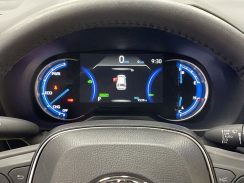 Certified 2025 Toyota RAV4 XSE w/ Weather Package AWD/4WD image 20