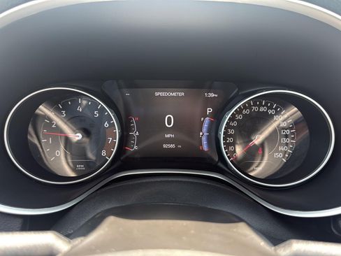 Used 2018 Jeep Compass Limited w/ Safety & Security Group AWD/4WD image 26