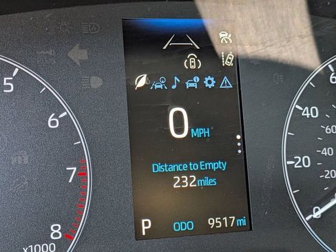 Used 2023 Toyota Corolla LE image 5