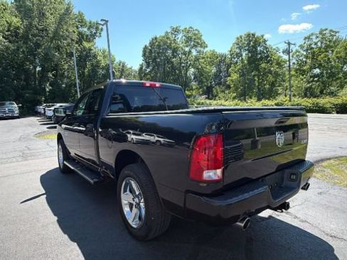 Used 2017 RAM 1500 Express AWD/4WD image 7
