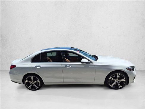 Used 2026 Mercedes-Benz C 300 Sedan image 4