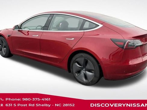 Used 2018 Tesla Model 3 Long Range RWD image 4