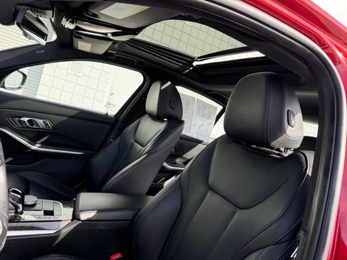 Used 2022 BMW 330i 330i w/ Premium Package image 17