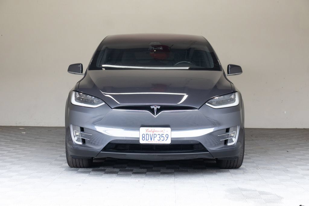 Used 2018 Tesla Model X 100D AWD/4WD image 4