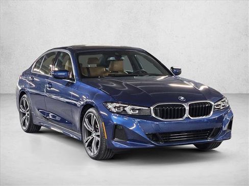Used 2024 BMW 330i Sedan w/ Premium Package RWD image 3