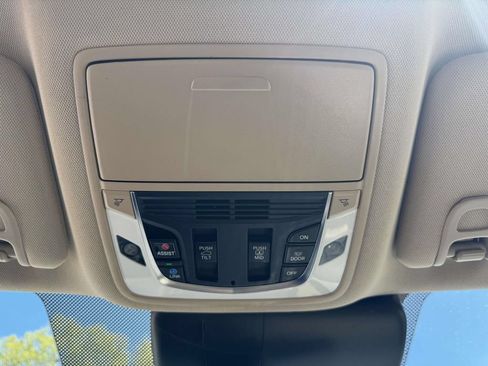 Certified 2023 Acura RDX AWD image 32