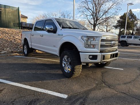 Used 2016 Ford F150 Platinum w/ Equipment Group 701A Luxury image 3