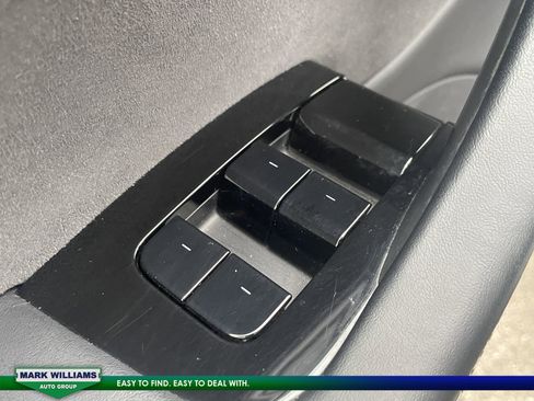 Used 2018 Tesla Model 3 Long Range image 26