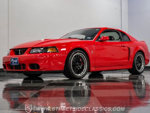 Used 2004 Ford Mustang Cobra RWD image 21