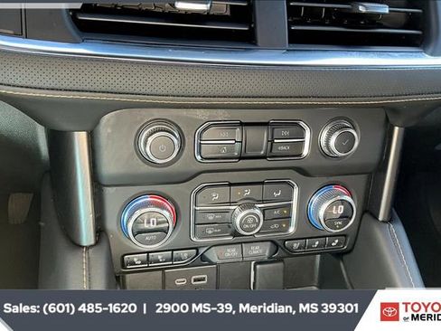 Used 2023 GMC Yukon AT4 w/ AT4 Premium Package image 22