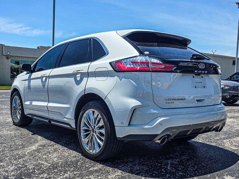Used 2022 Ford Edge Titanium w/ Equipment Group 301A AWD/4WD image 4
