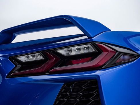 Used 2022 Chevrolet Corvette Stingray Premium Conv w/ Z51 Performance Package image 15