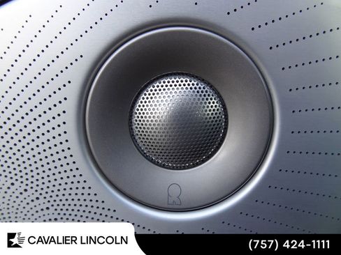 Used 2024 Lincoln Aviator Black Label w/ Dynamic Handling Package image 25