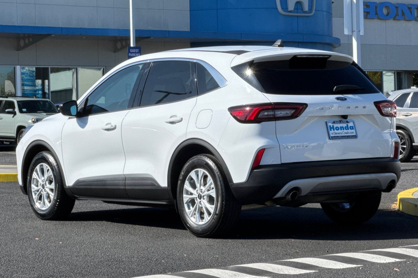 Used 2023 Ford Escape Active FWD image 3