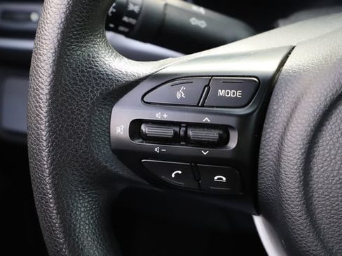 Used 2022 Kia Rio LX FWD image 20
