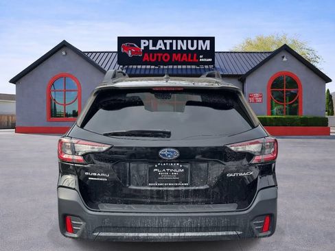 Used 2022 Subaru Outback Premium AWD/4WD image 5