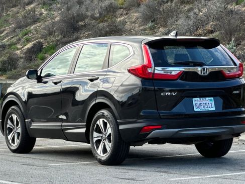 Used 2017 Honda CR-V LX image 7