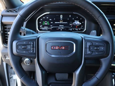 Used 2023 GMC Sierra 1500 AT4 w/ AT4 Premium Package AWD/4WD image 33