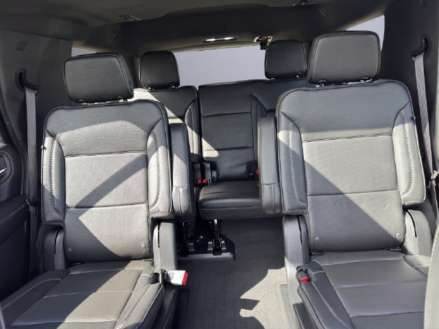 Used 2023 GMC Yukon Denali AWD/4WD image 23