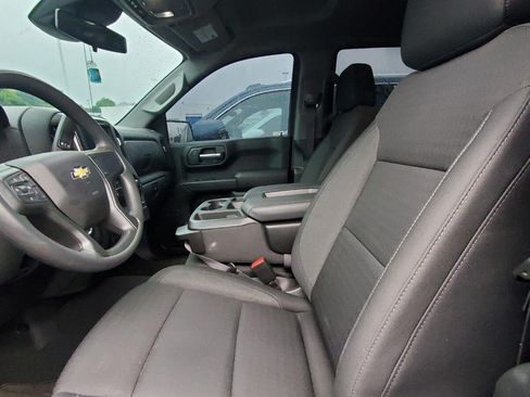 Used 2025 Chevrolet Silverado 1500 Custom w/ Turbomax Blackout Package AWD/4WD image 3