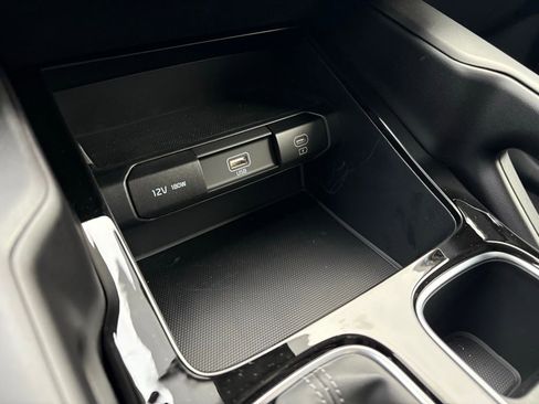 New 2025 Kia Telluride LX image 20