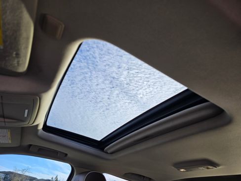 Used 2015 Chevrolet Silverado 3500 High Country image 20