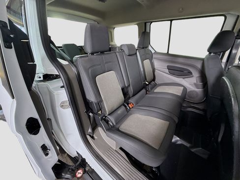 Used 2019 Ford Transit Connect XL image 25