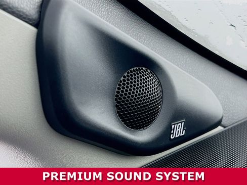 Used 2023 Toyota Prius Prime Premium image 21