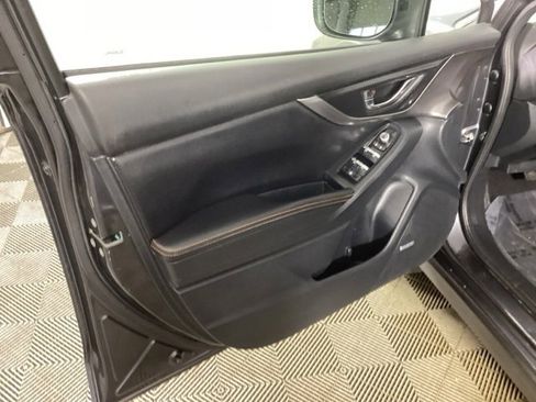 Used 2019 Subaru Crosstrek 2.0i Limited w/ Moonroof Package w/Navigation image 16