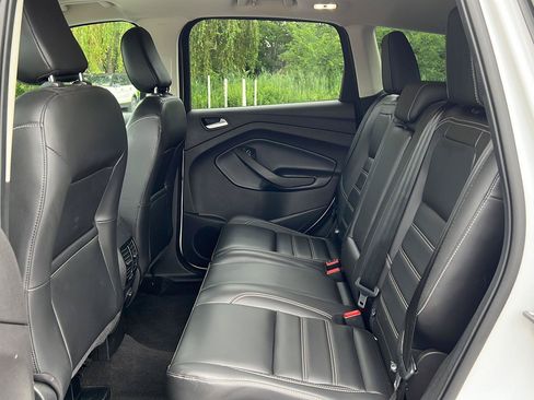 Used 2019 Ford Escape SEL AWD/4WD image 18