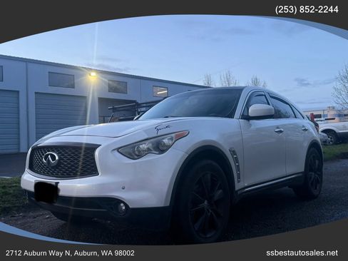 Used 2014 INFINITI QX70 3.7 Sport Utility 4D w/ Premium Package image 3