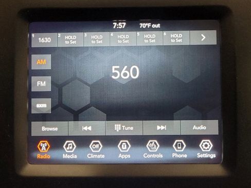 Used 2022 Jeep Cherokee Latitude Lux image 25