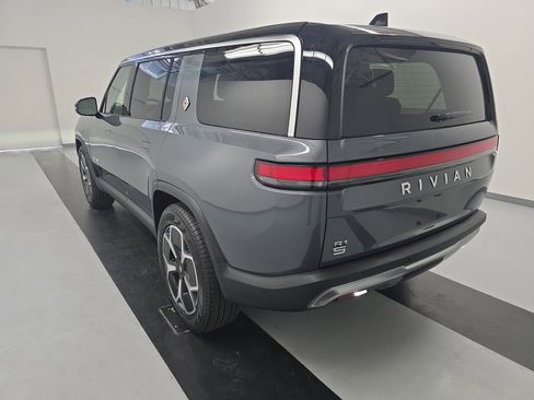 Used 2024 Rivian R1S Adventure AWD/4WD image 3