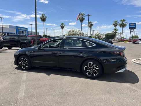 Certified 2024 Hyundai Sonata SEL FWD image 3
