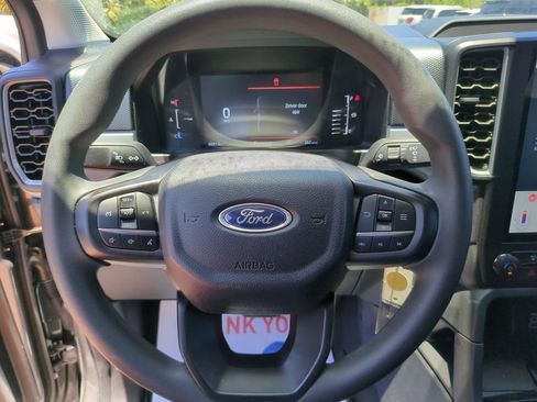 Used 2025 Ford Ranger XL w/ Trailer Tow Package RWD image 24