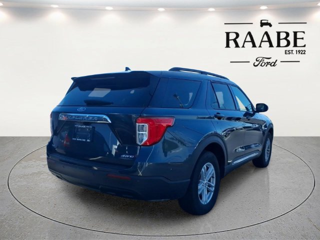 Used 2023 Ford Explorer XLT AWD/4WD image 9