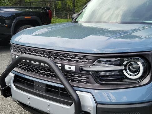 Used 2025 Ford Bronco Sport Big Bend AWD/4WD image 9