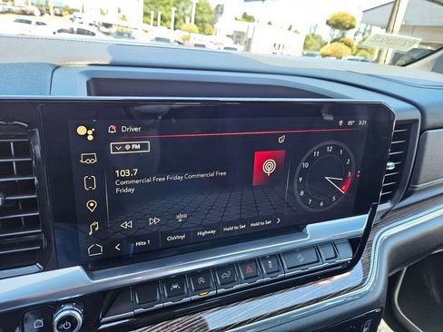 Used 2023 GMC Sierra 1500 Elevation image 25