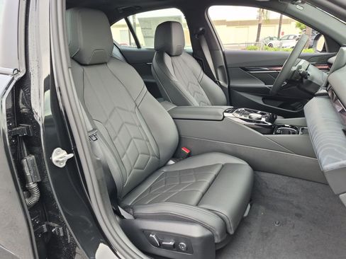 New 2027 BMW 530i w/ M Sport Package RWD image 33
