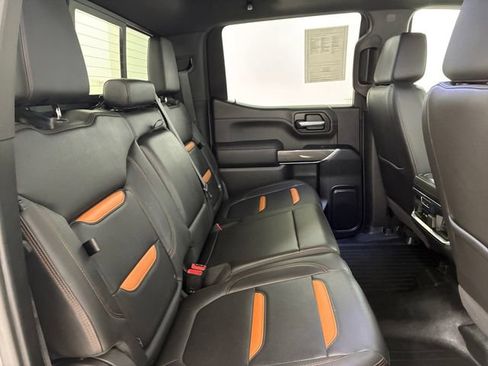 Used 2021 GMC Sierra 1500 AT4 w/ AT4 Premium Package AWD/4WD image 16