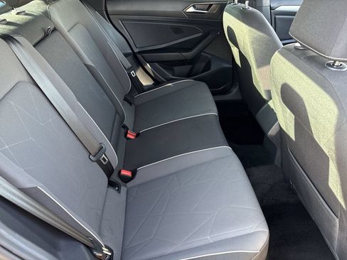 Used 2026 Volkswagen Jetta Sport FWD image 9