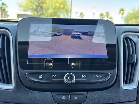 Used 2024 Chevrolet Malibu LT FWD image 22